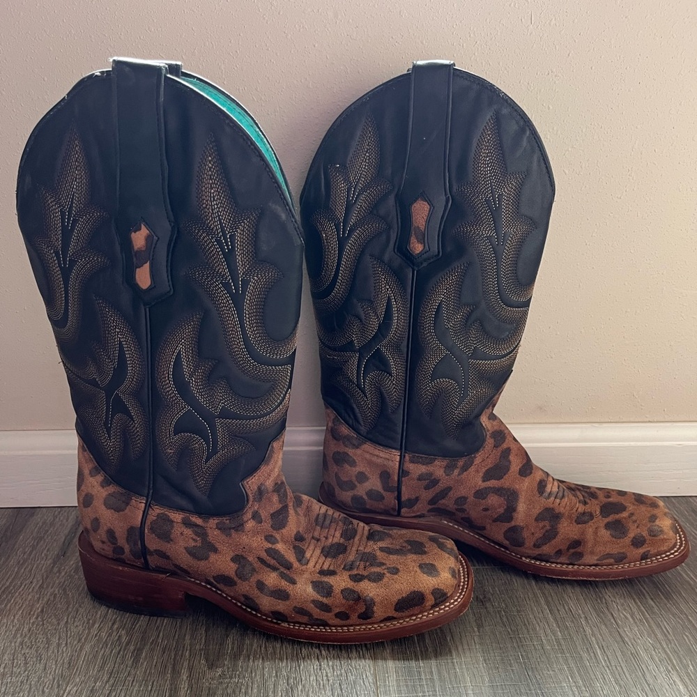 Leopard Print Western Heeled Boots with Black Shaft